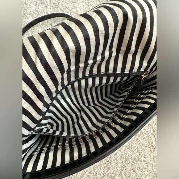 SOLD - Kate Spade New York - Black Leather Crossbody Bag - Picture 6 of 13